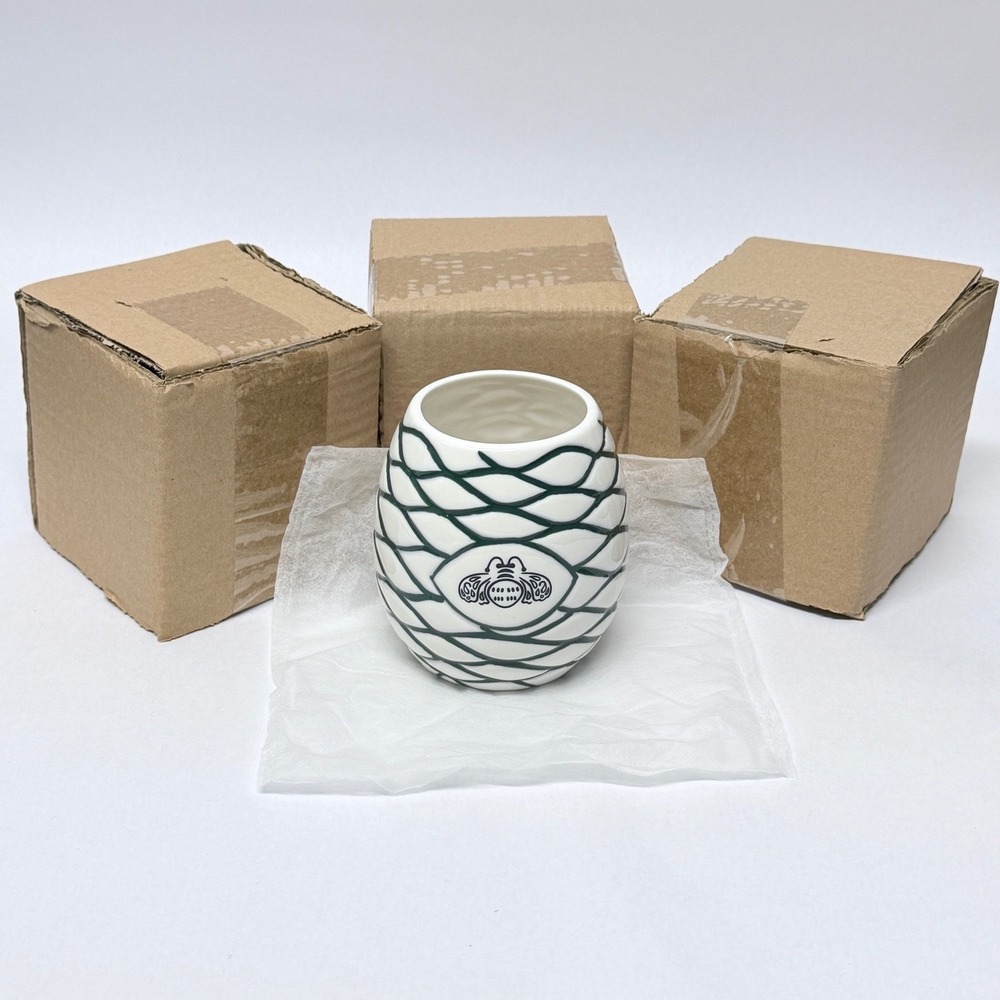 4 Patron Tequila Agave Pina Ceramic Cocktail Tiki Mug White Green Bee Logo - Picture 4 of 10